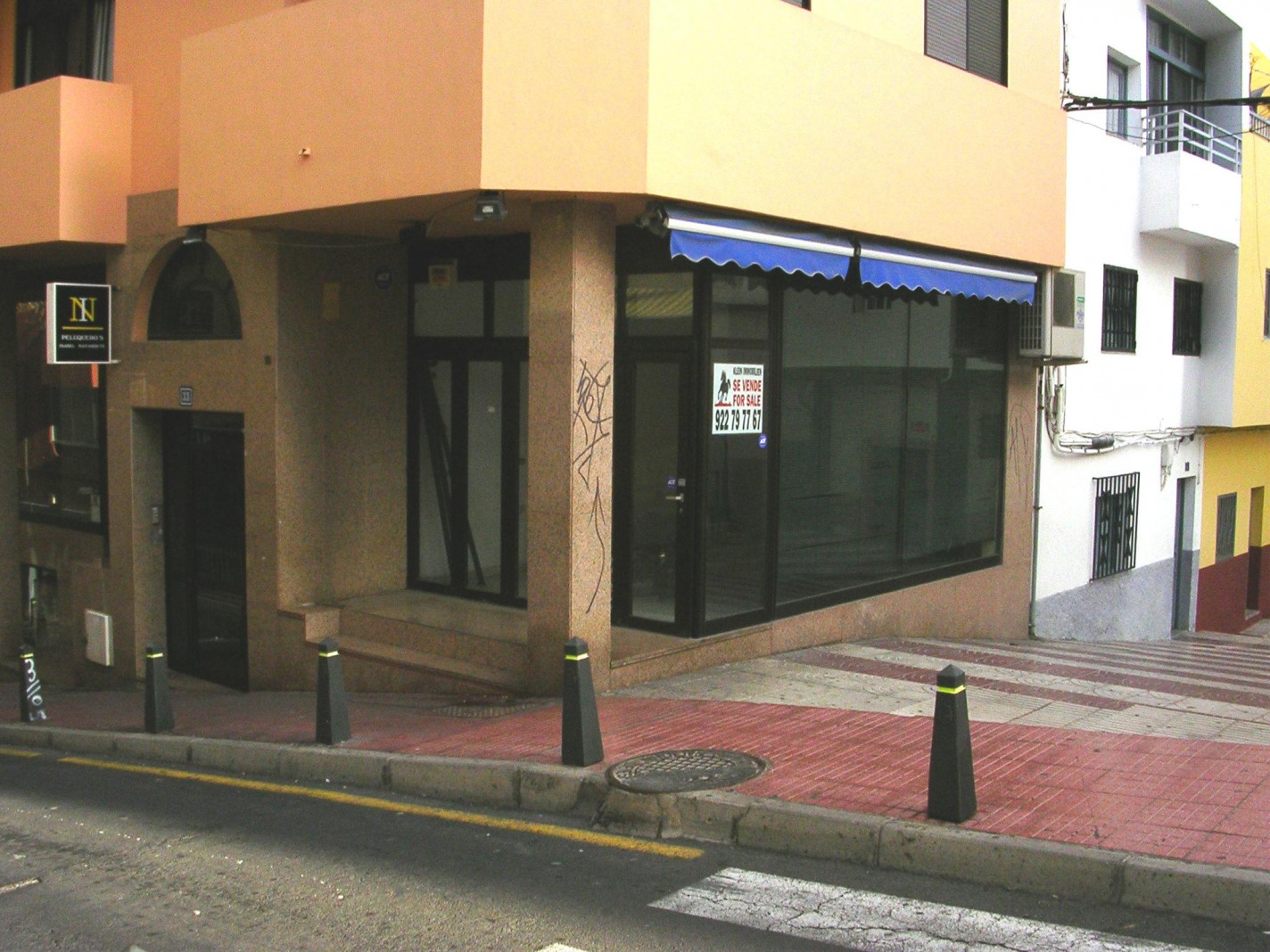 - Los Cristianos - Roper Properties
