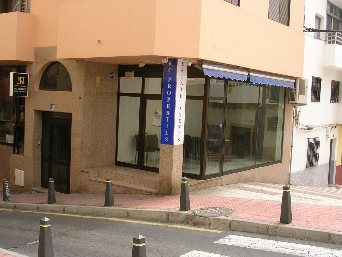 - Los Cristianos - Roper Properties