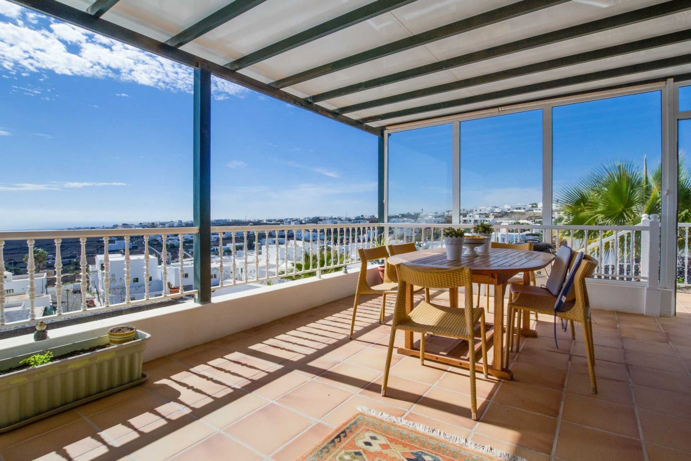 - Tías - Roper Properties