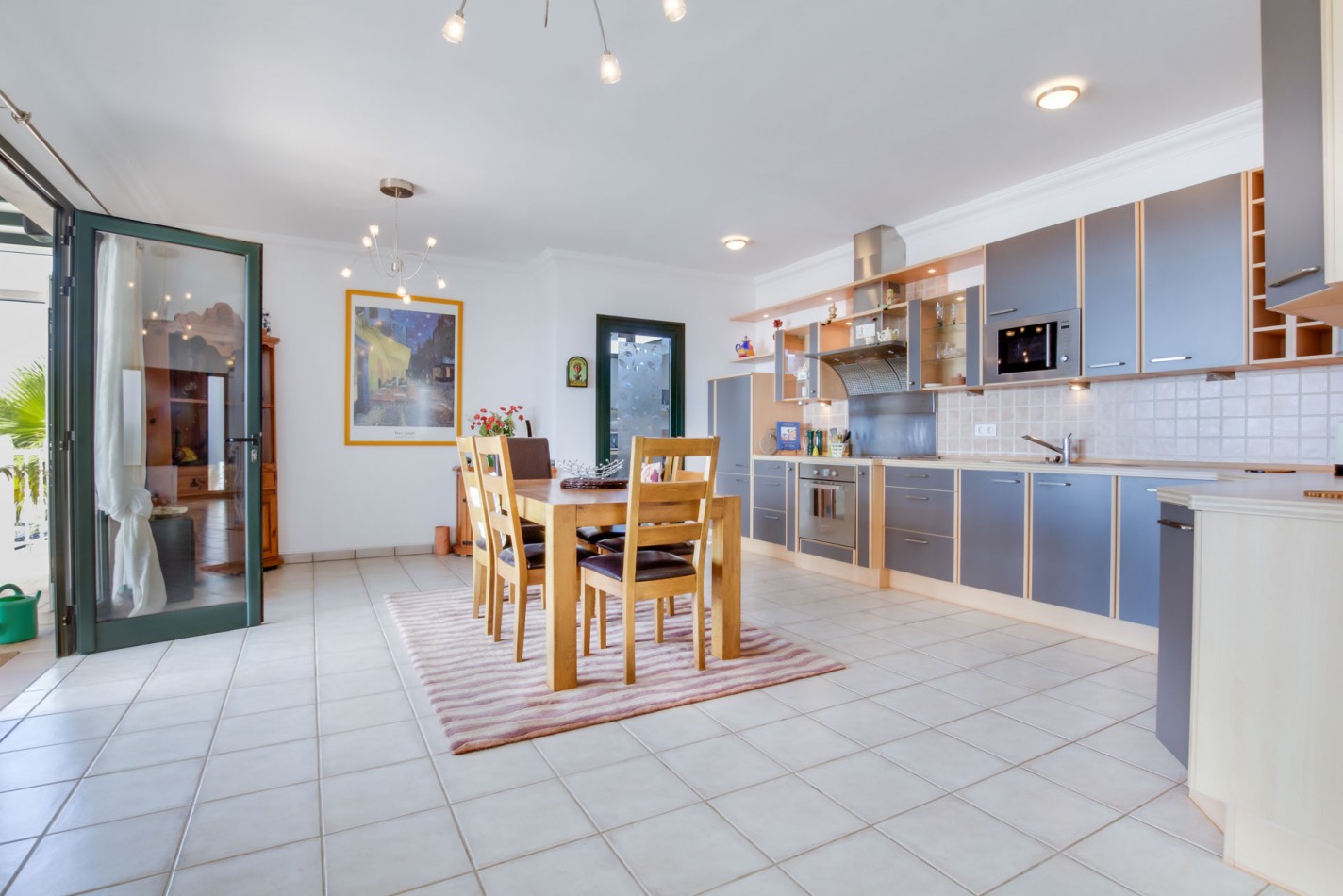 - Tías - Roper Properties