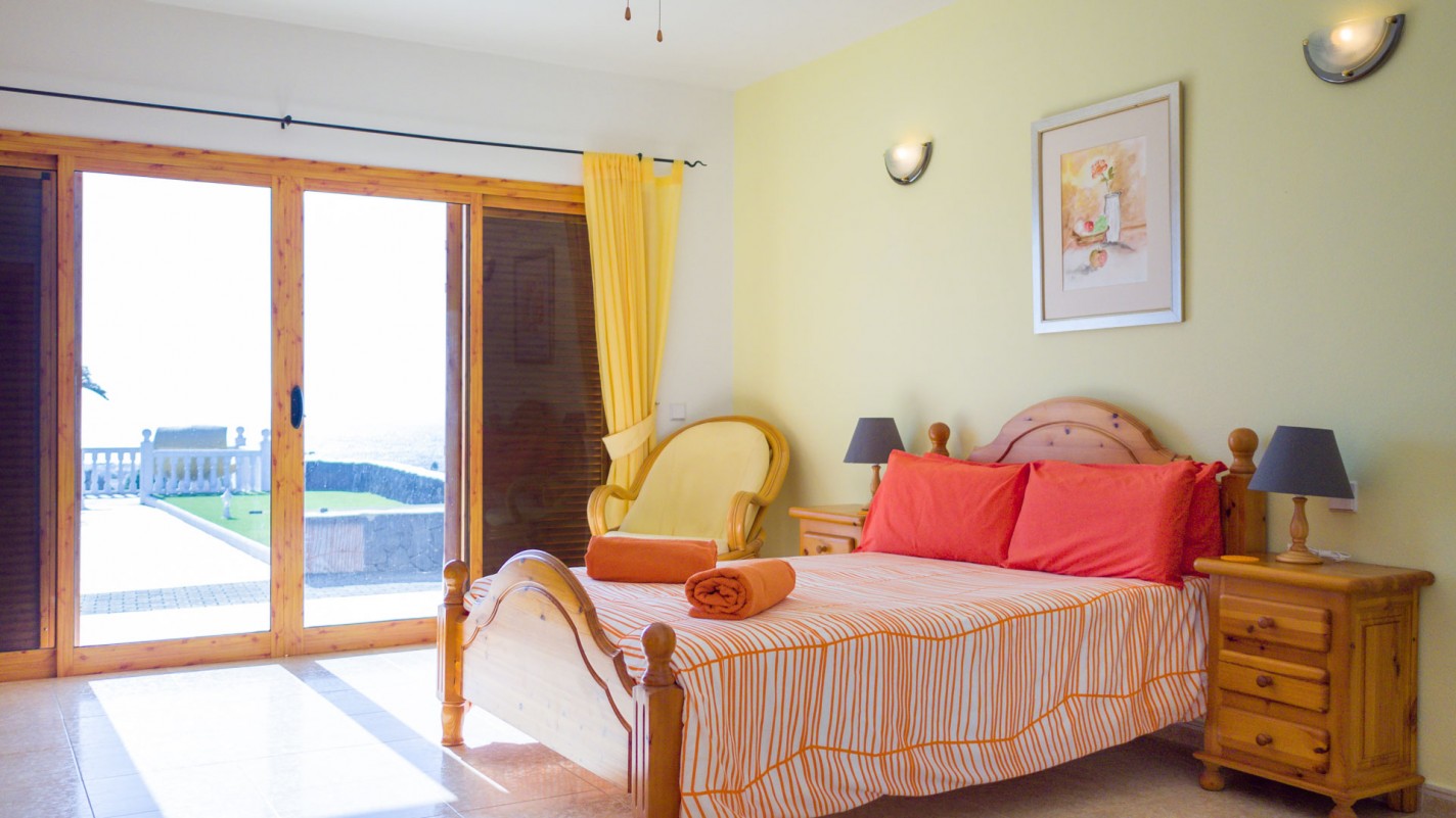 - Playa Blanca - Roper Properties