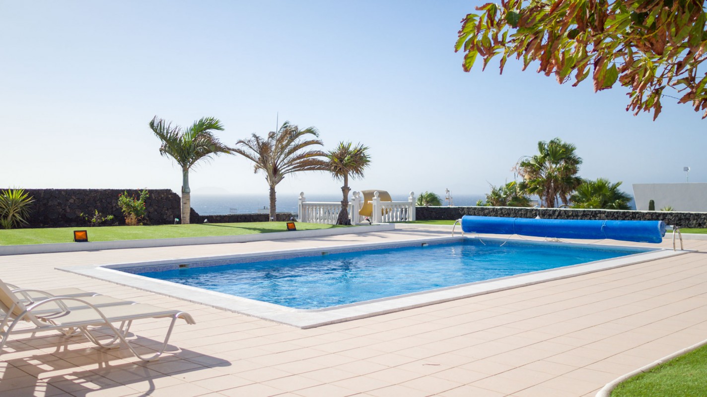 - Playa Blanca - Roper Properties