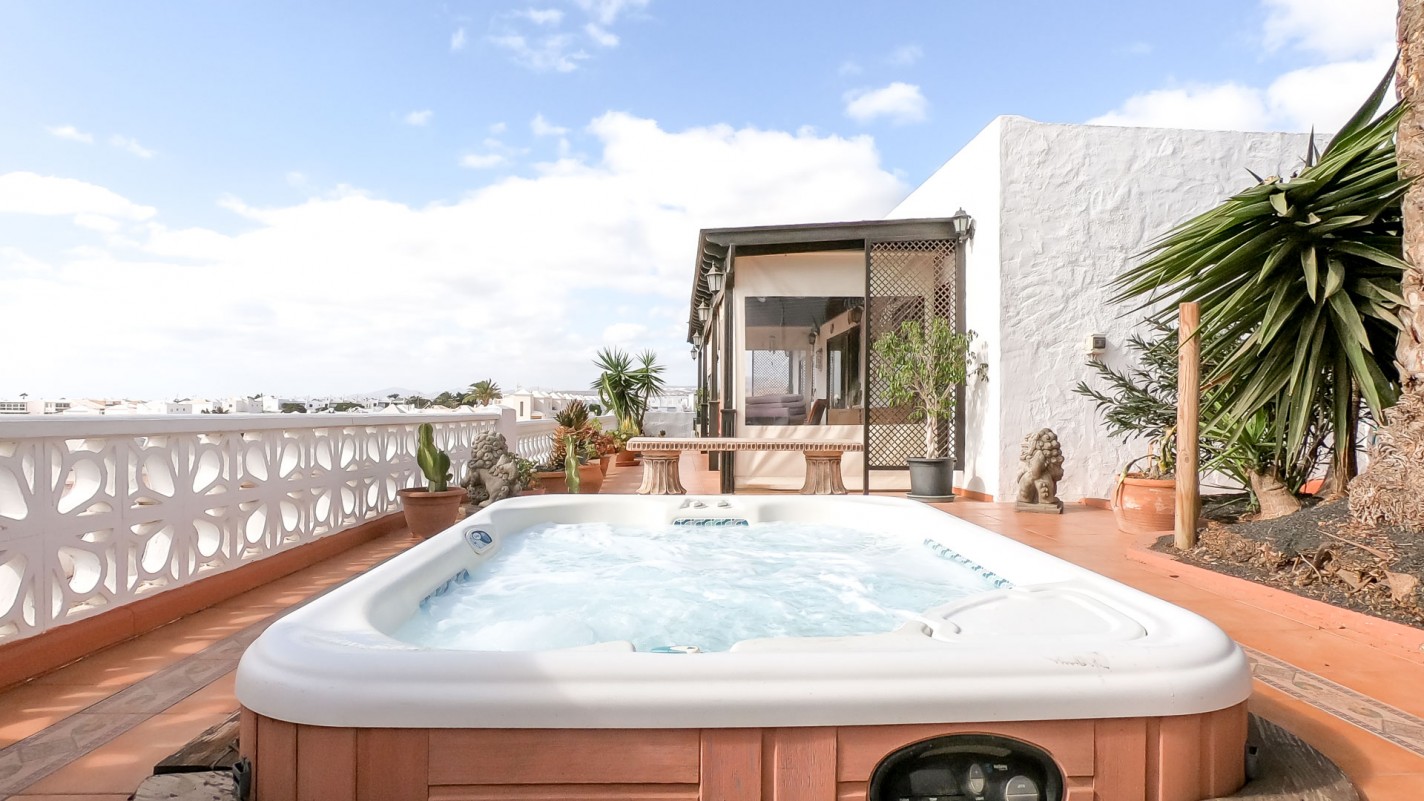 - Playa Honda - Roper Properties
