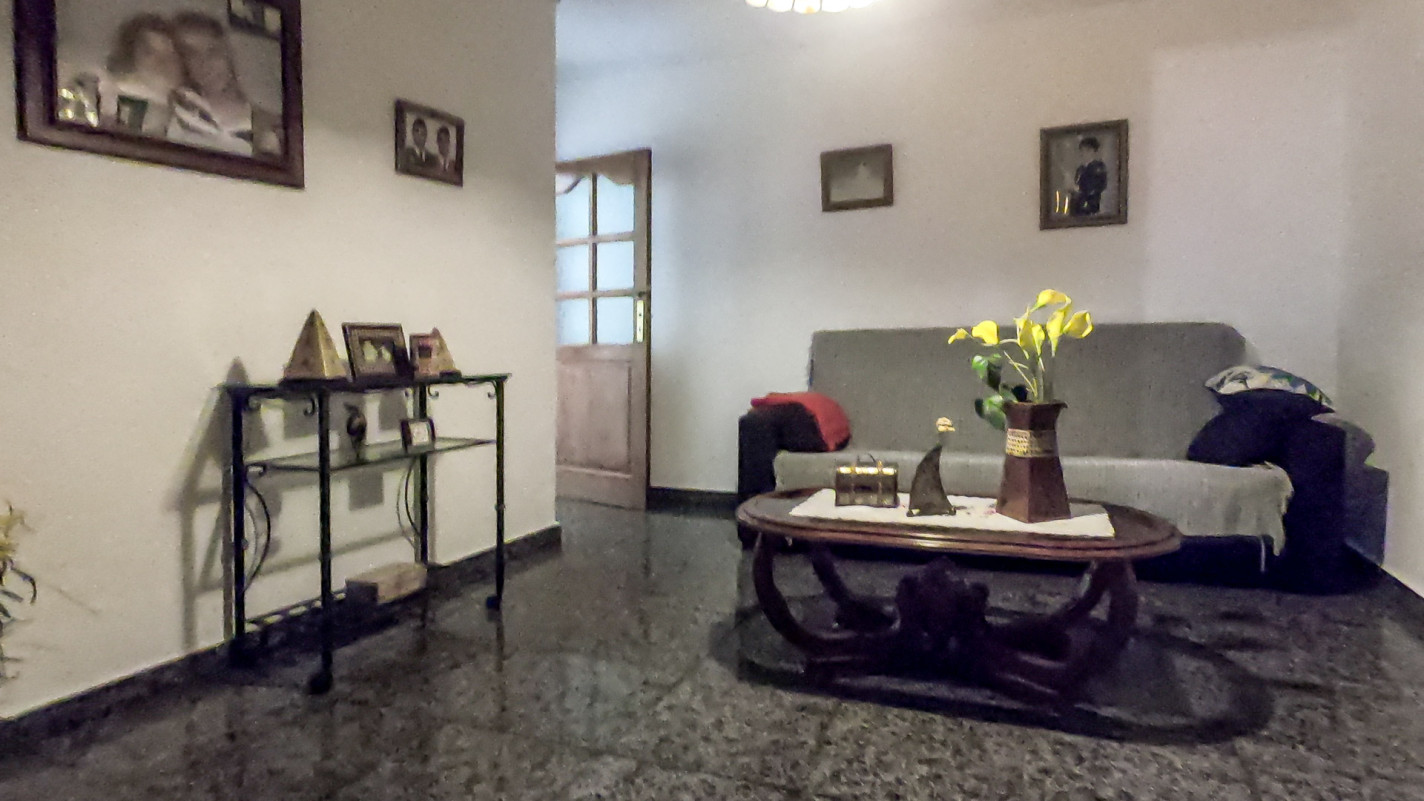 - Los Valles - Roper Properties