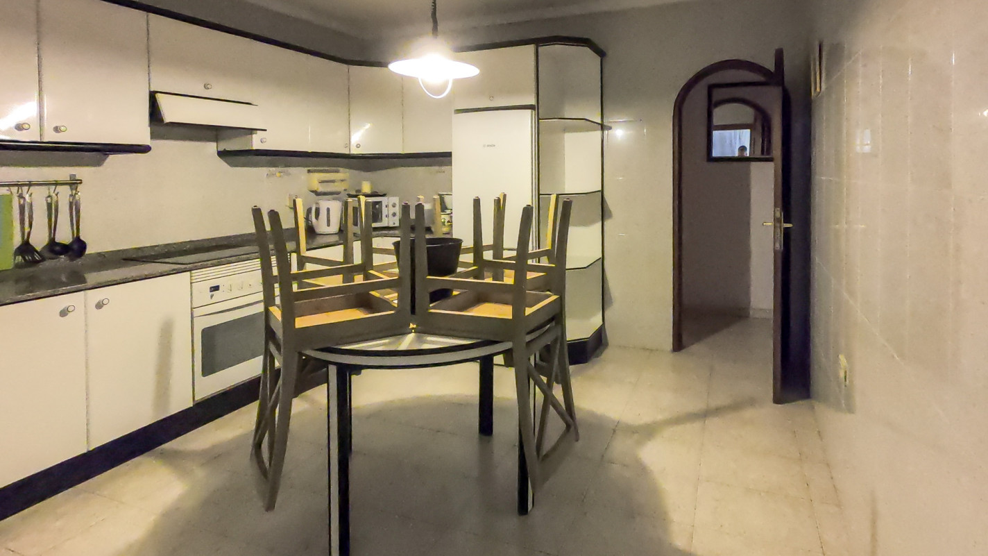 - Los Valles - Roper Properties