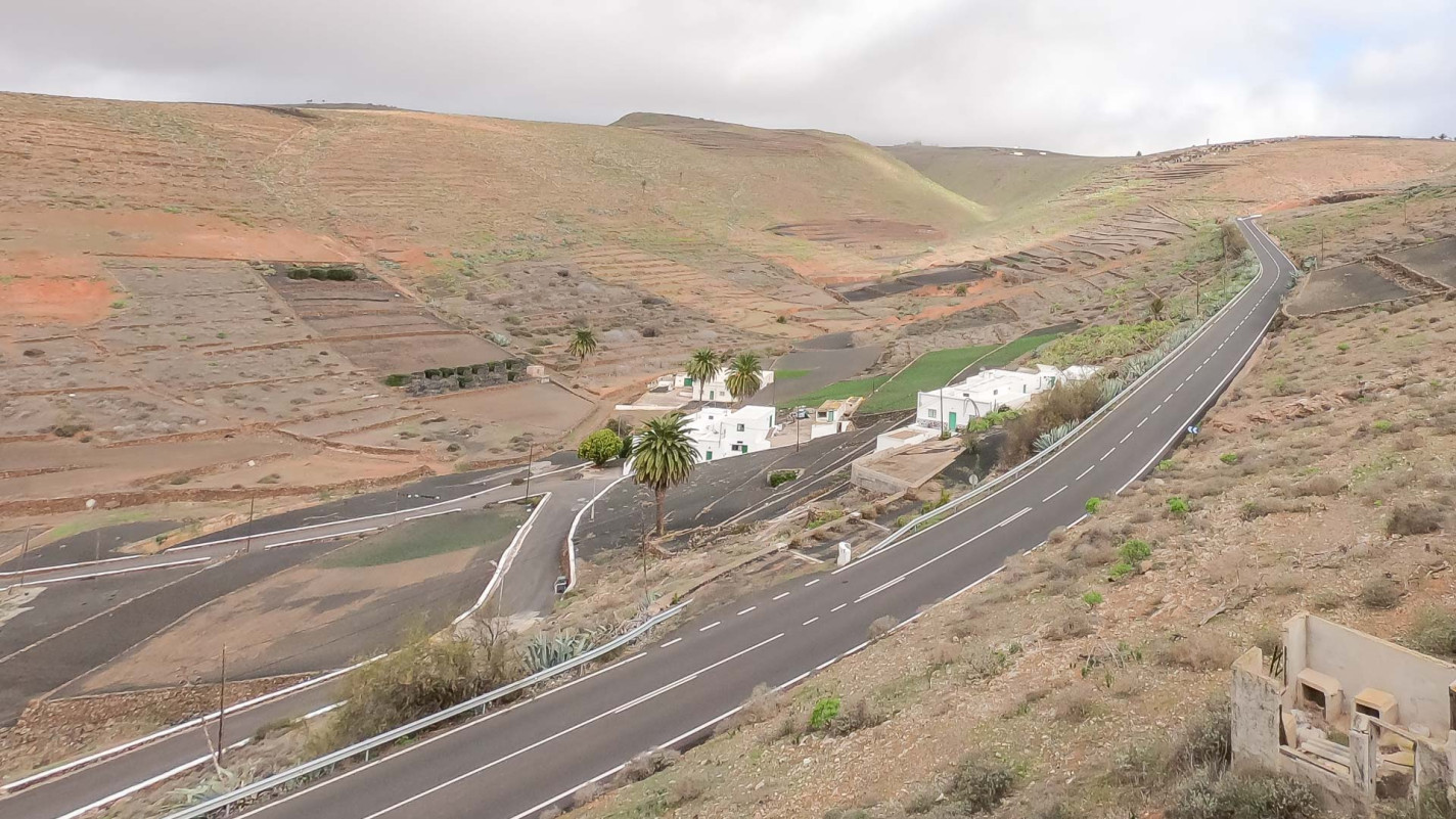 - Los Valles - Roper Properties