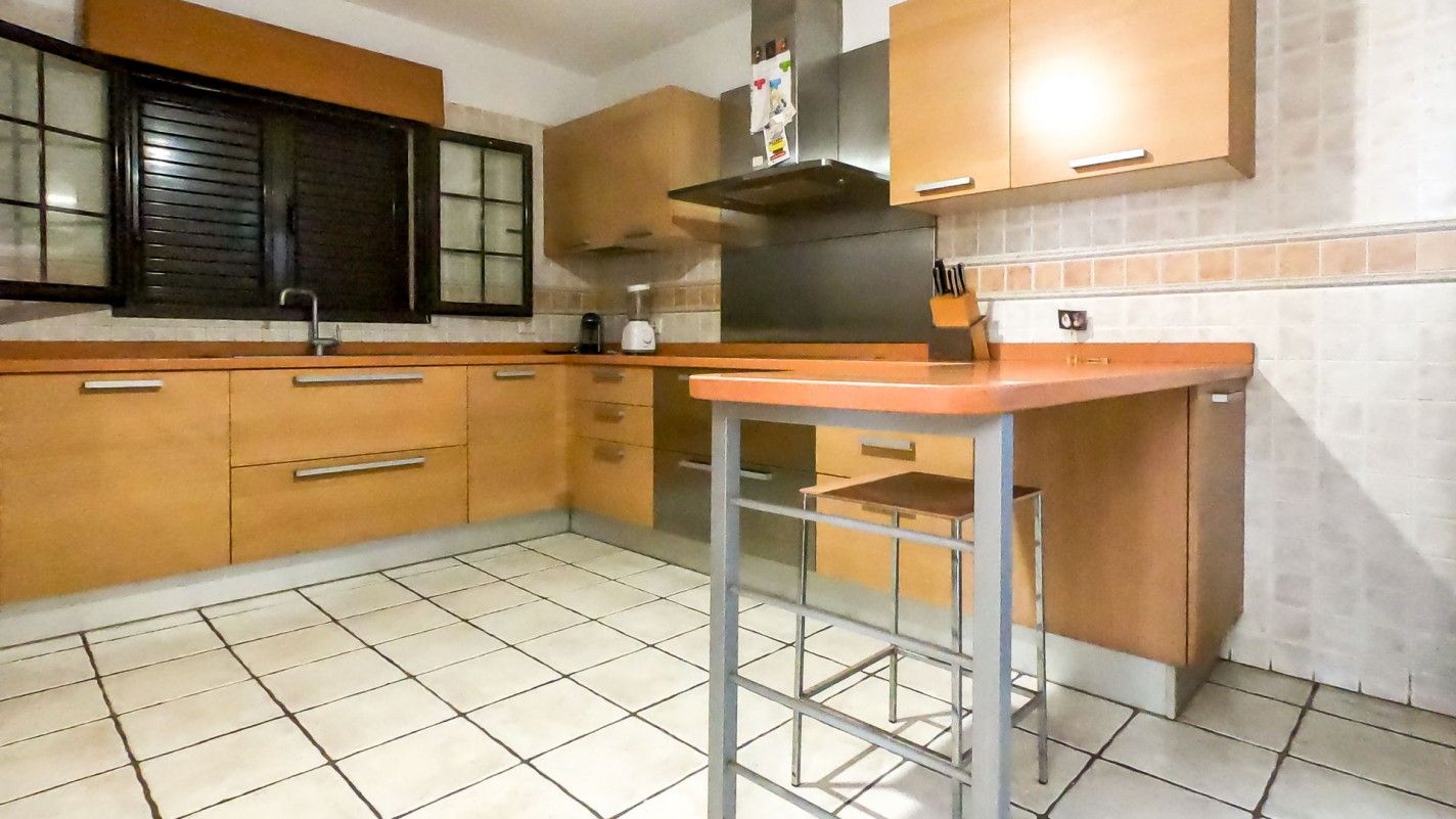 - Puerto Del Carmen - Roper Properties