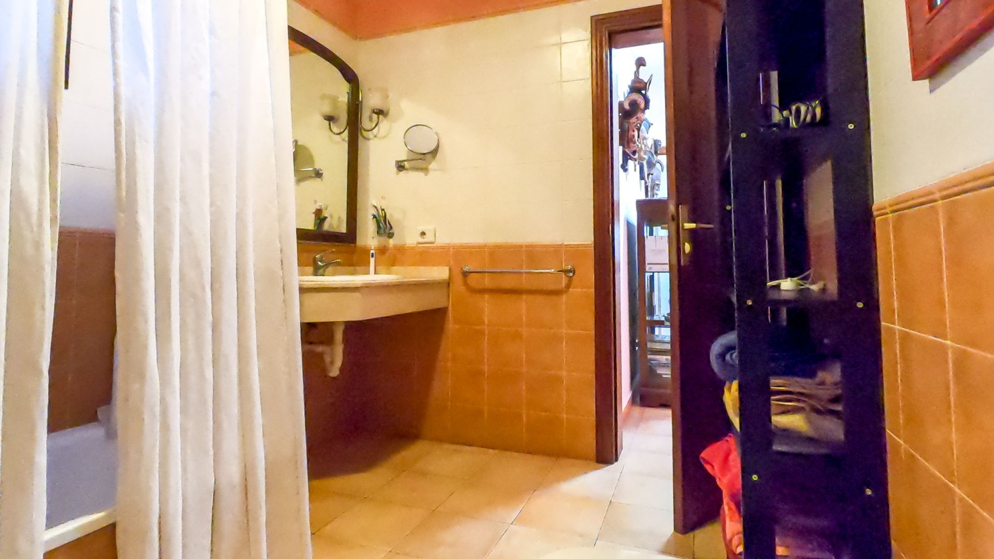 - Puerto Del Carmen - Roper Properties