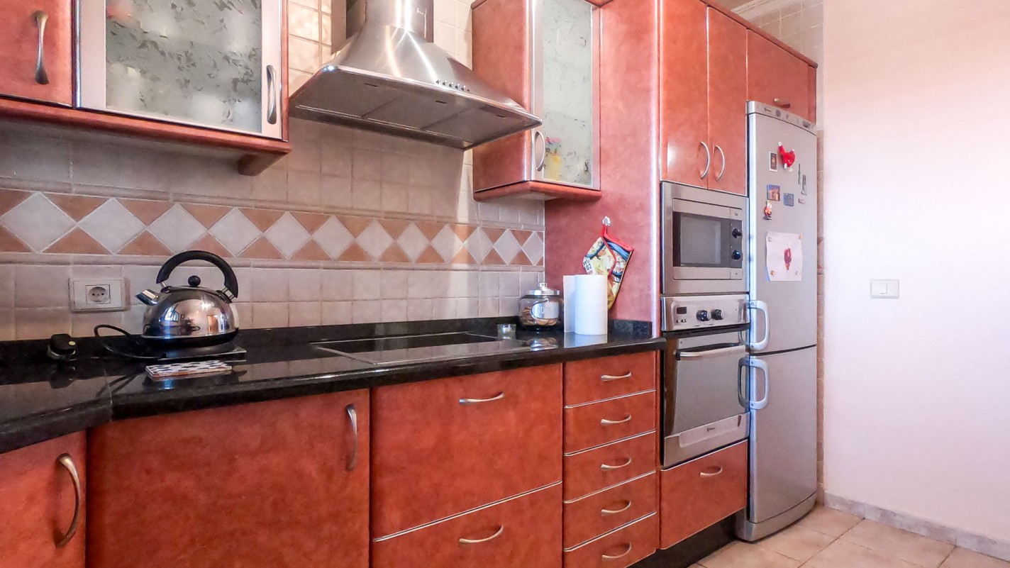 - Tías - Roper Properties