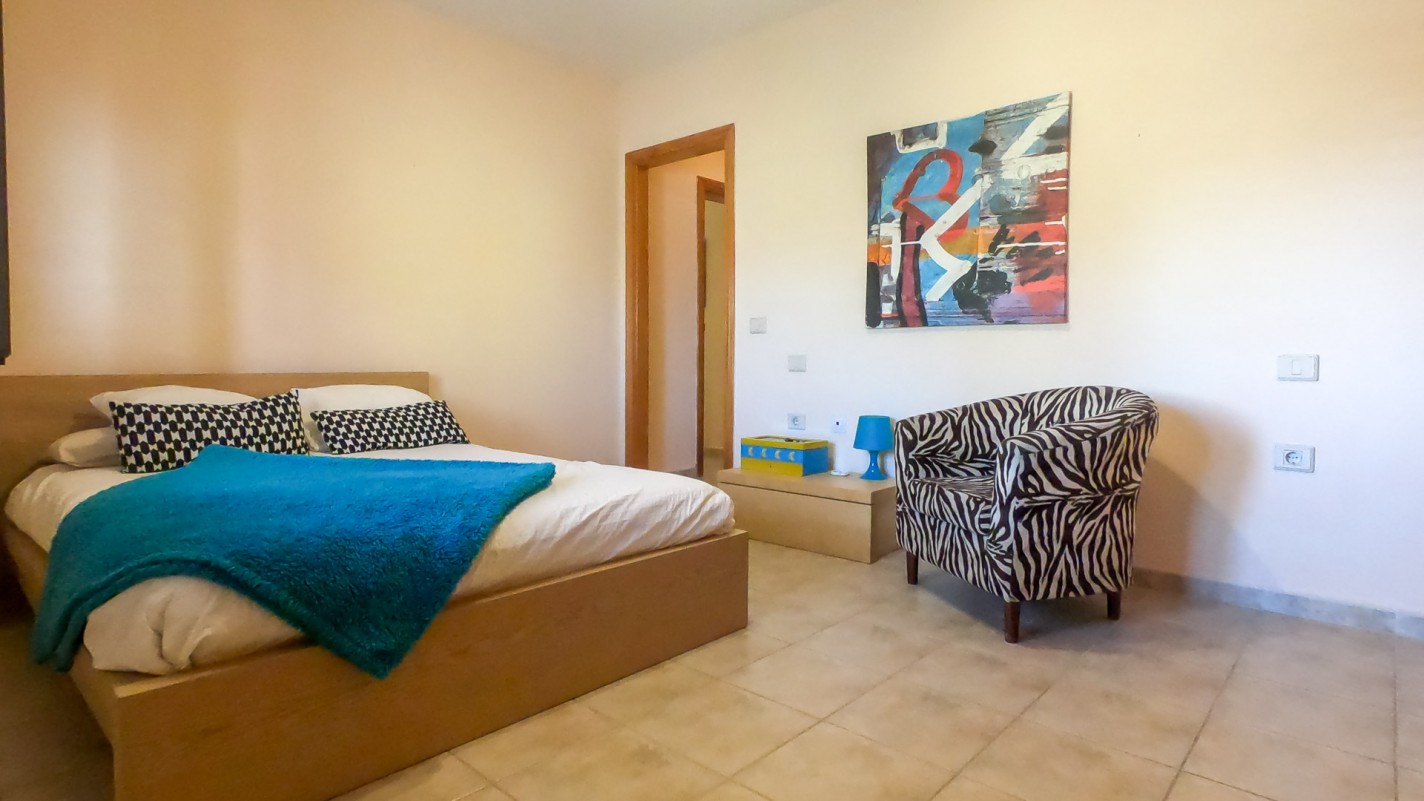 - Tías - Roper Properties