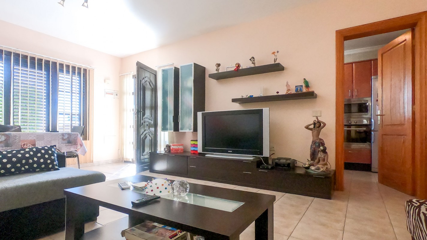 - Tías - Roper Properties