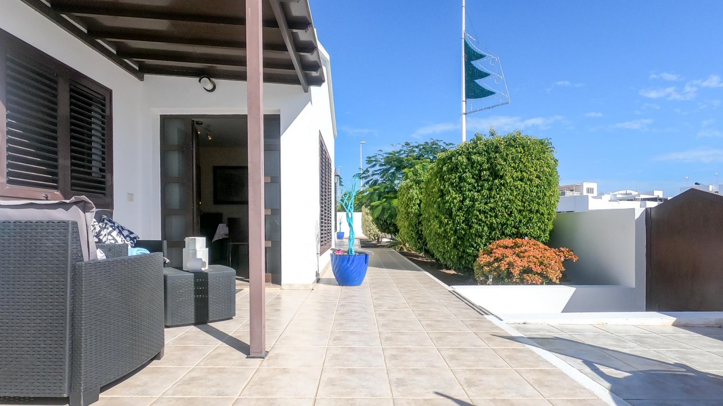 - Tías - Roper Properties