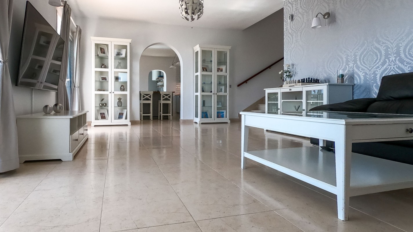 - Güime - Roper Properties