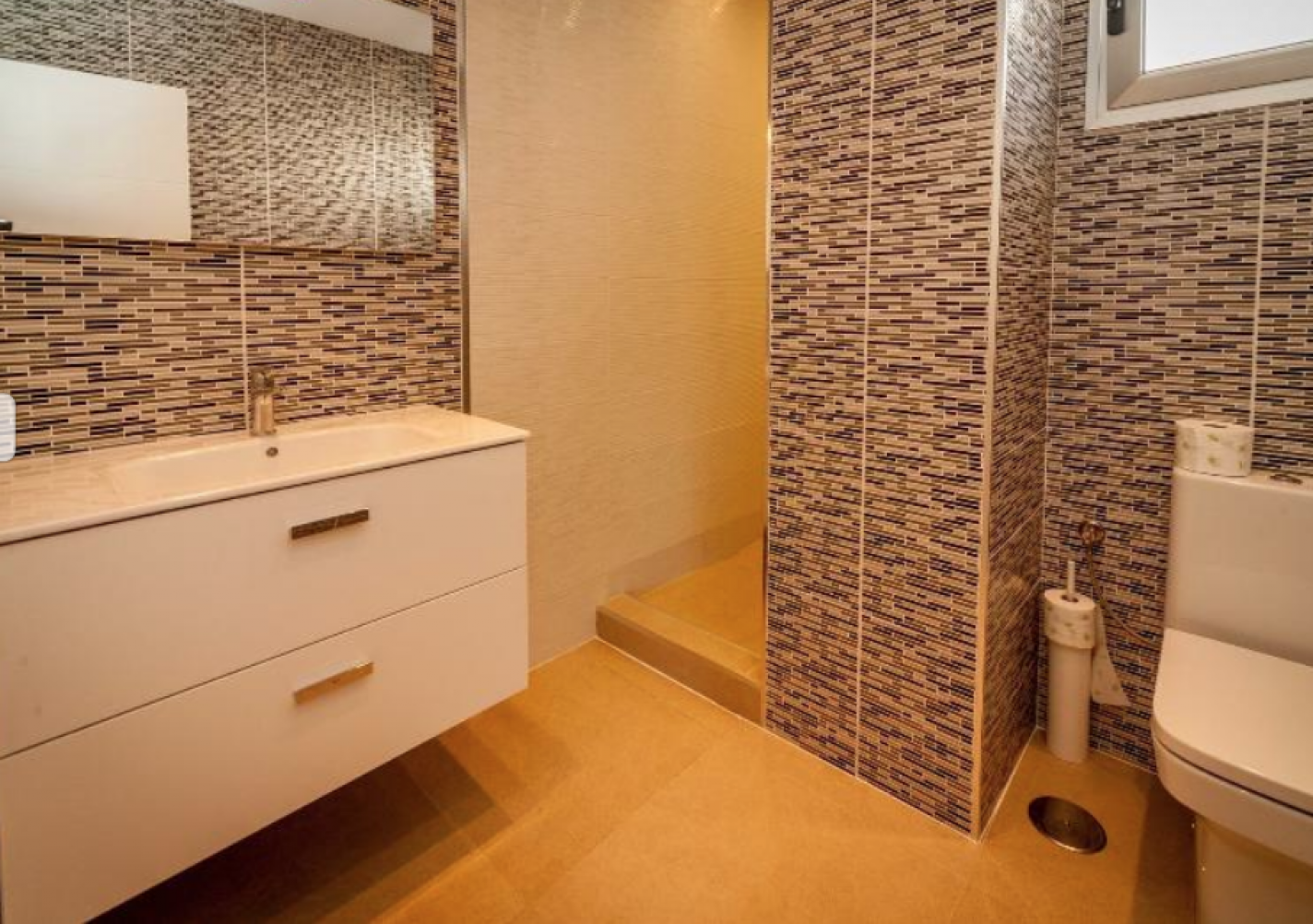 - Puerto Del Carmen - Roper Properties