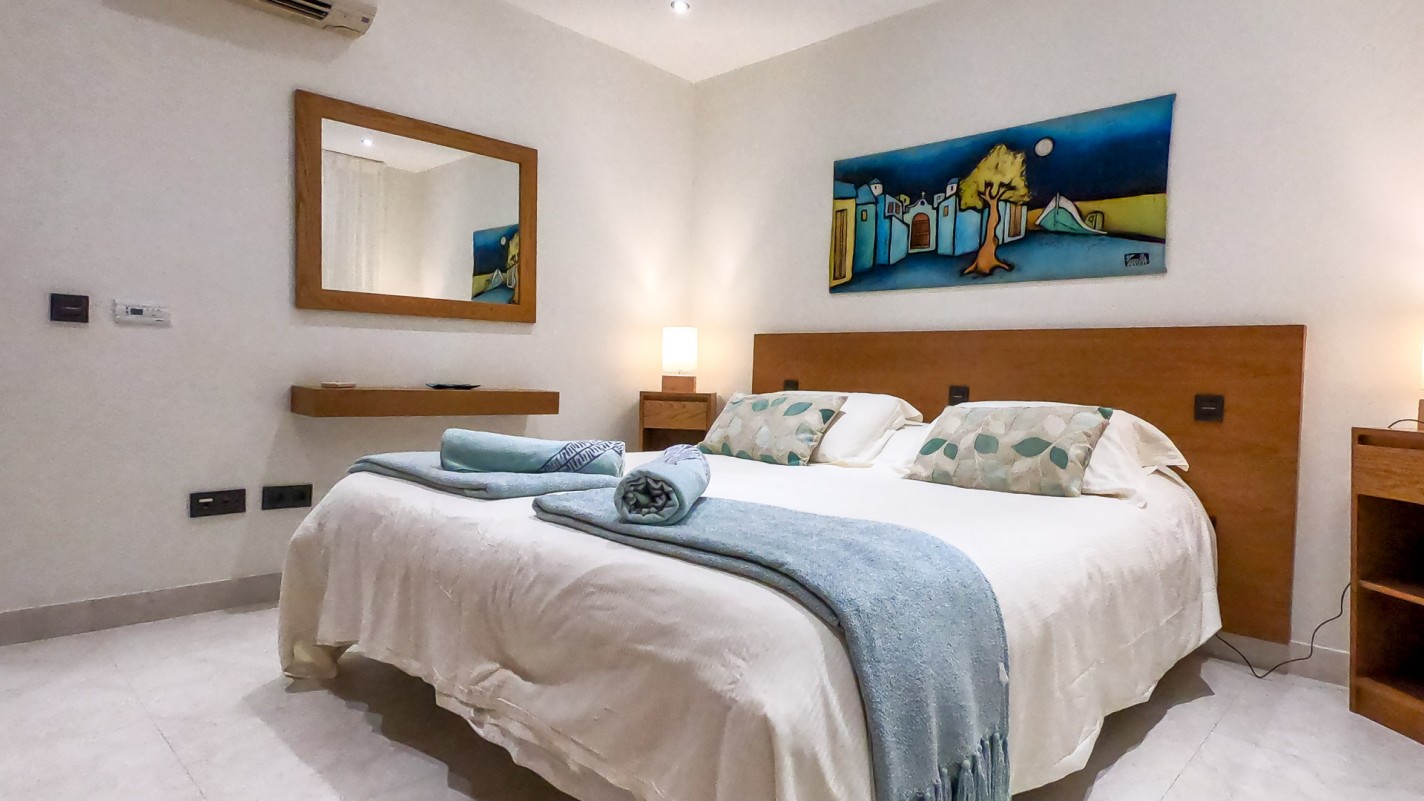 - Puerto Del Carmen - Roper Properties