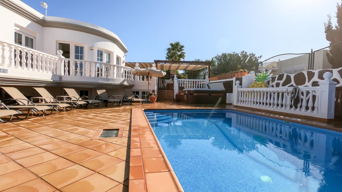 - Puerto Del Carmen - Roper Properties