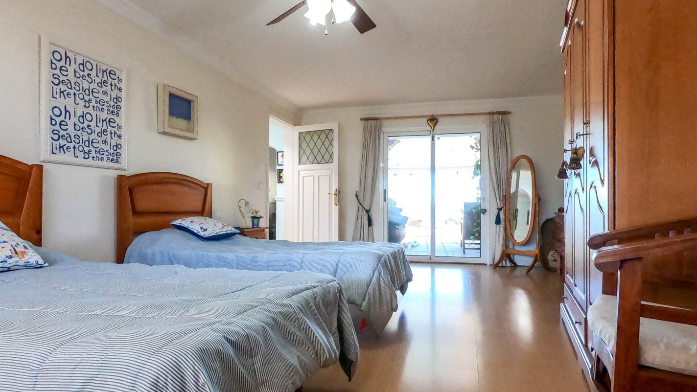 - Puerto Del Carmen - Roper Properties