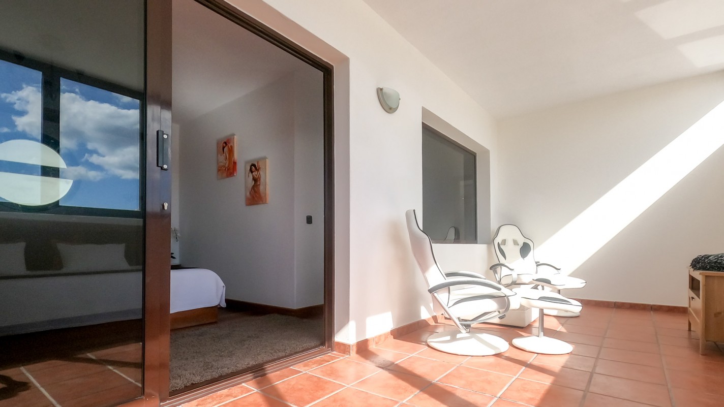 - Tias - Roper Properties