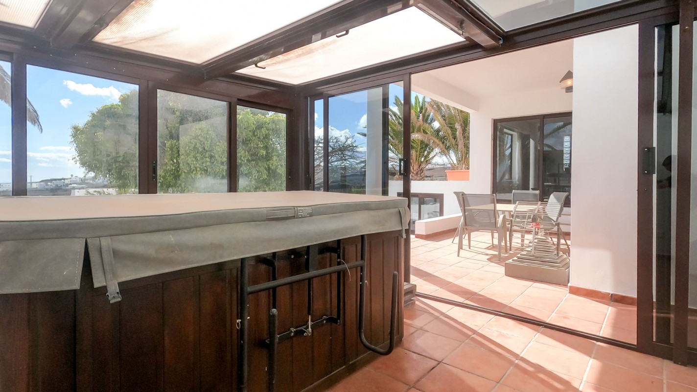 - Tias - Roper Properties