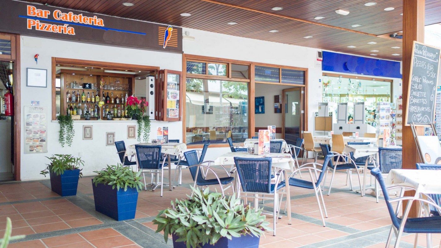 Centro Commercial El Pueblo - Playa Blanca - Roper Properties