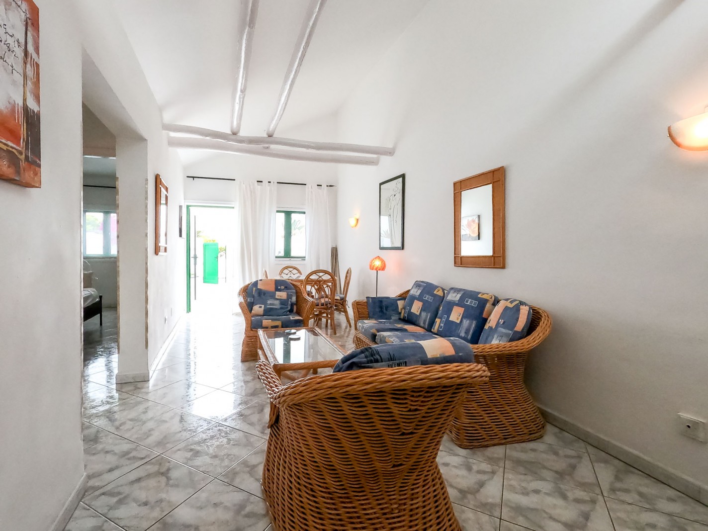 Palmeras Beach - Puerto Del Carmen - Roper Properties