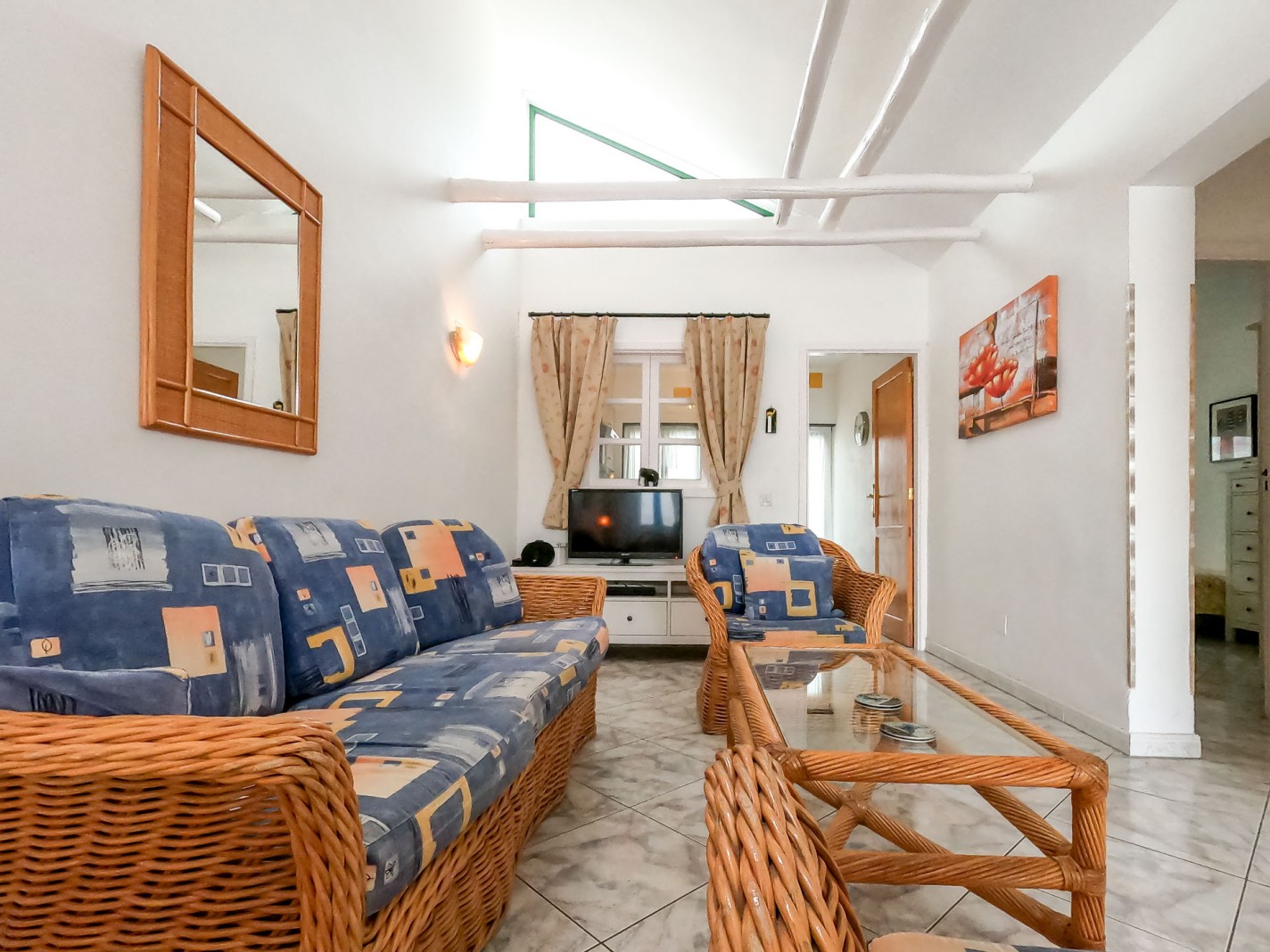 Palmeras Beach - Puerto Del Carmen - Roper Properties