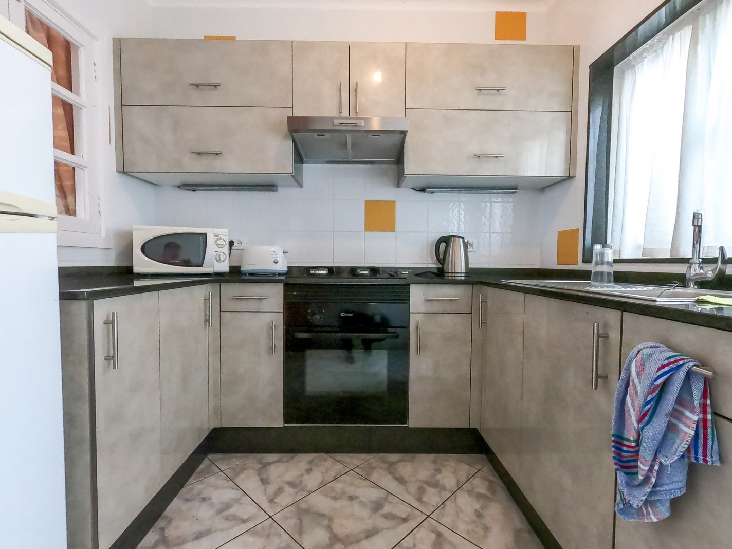Palmeras Beach - Puerto Del Carmen - Roper Properties