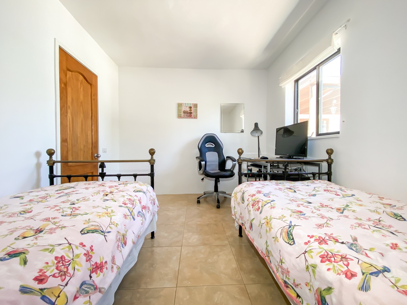 - Las Brenas - Roper Properties