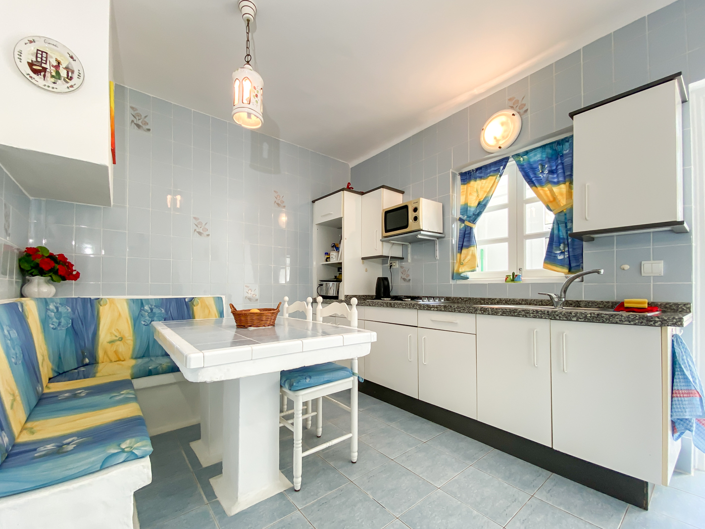 Palmeras Beach - Puerto Del Carmen - Roper Properties