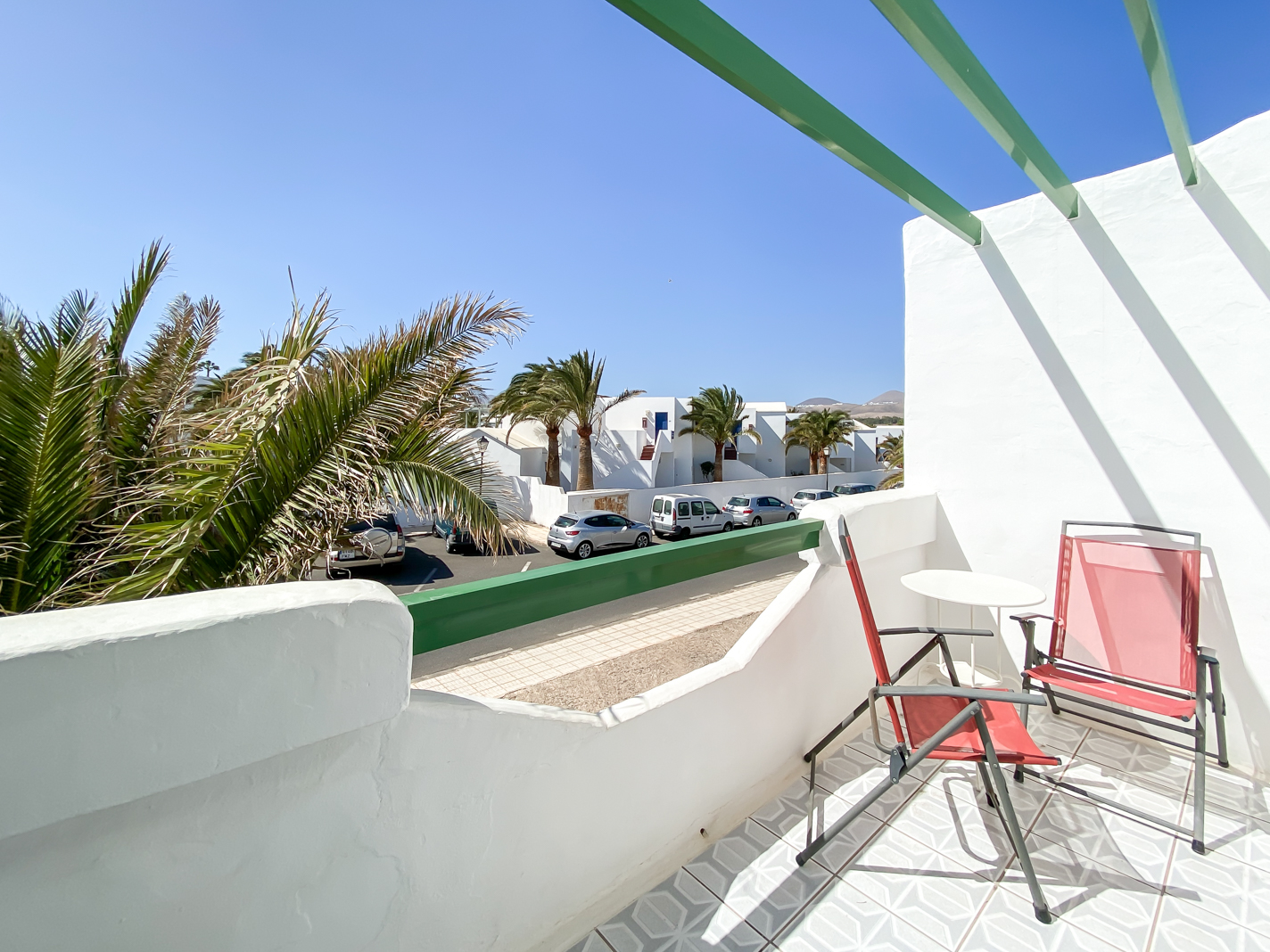 Palmeras Beach - Puerto Del Carmen - Roper Properties