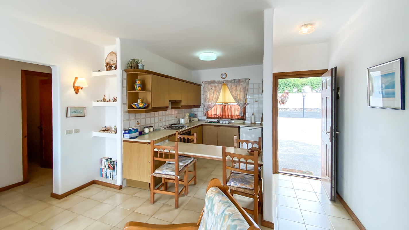 Jardines San Antonio - Puerto Del Carmen - Roper Properties