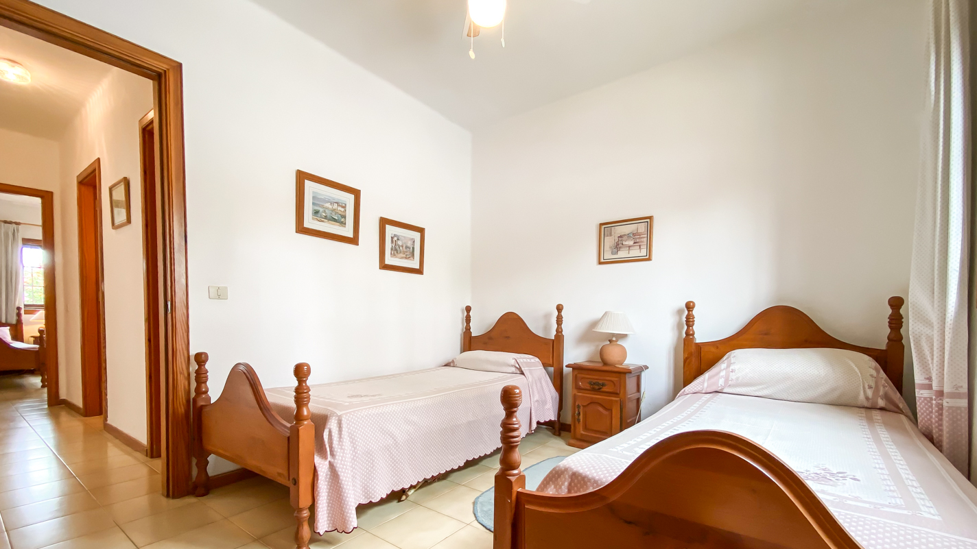 Jardines San Antonio - Puerto Del Carmen - Roper Properties