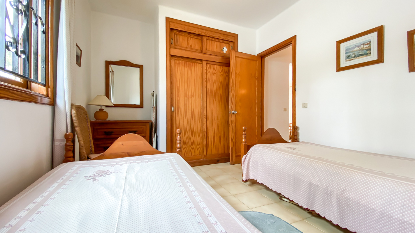 Jardines San Antonio - Puerto Del Carmen - Roper Properties