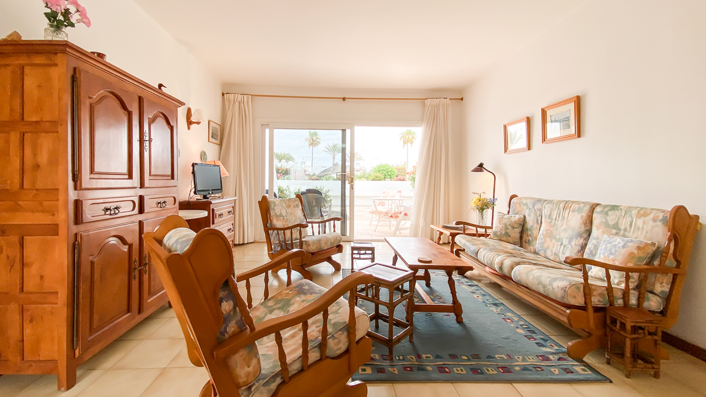 Jardines San Antonio - Puerto Del Carmen - Roper Properties