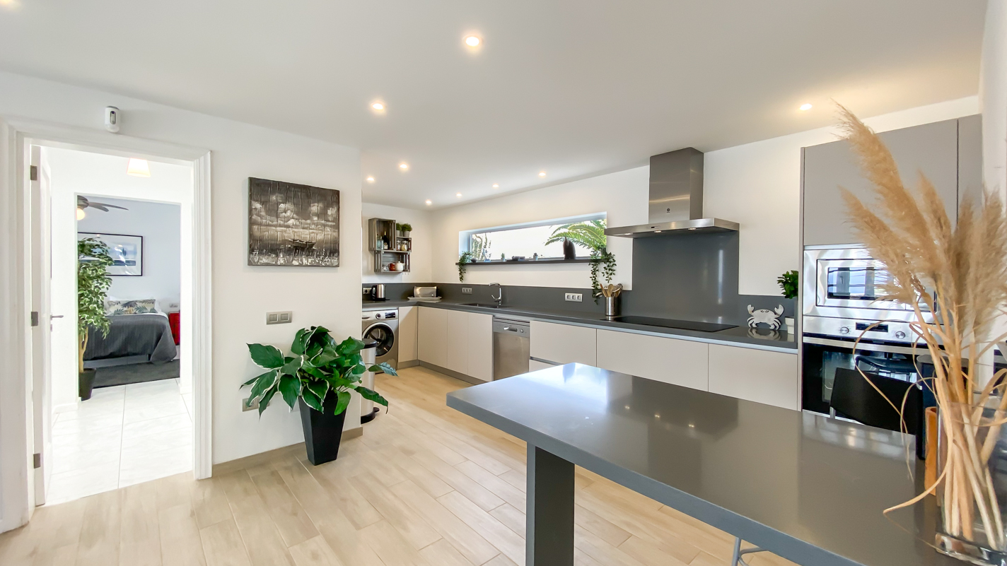 - Macher - Roper Properties
