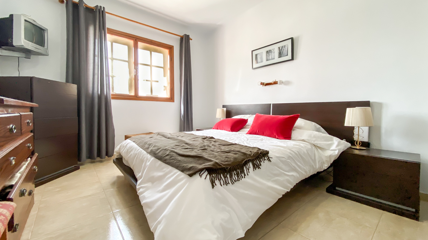 Oasis San Antonio - Puerto Del Carmen - Roper Properties