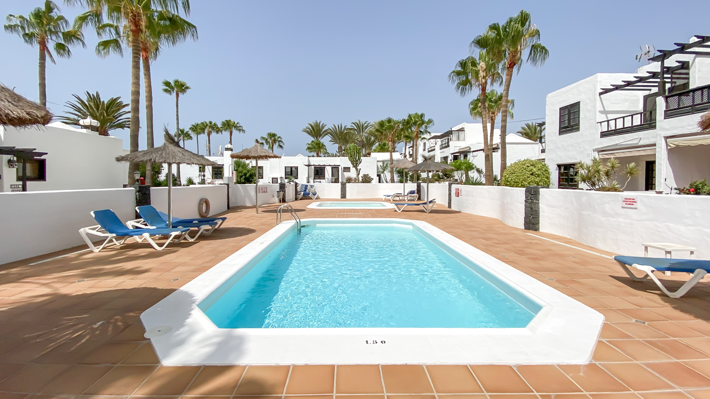 Oasis San Antonio - Puerto Del Carmen - Roper Properties