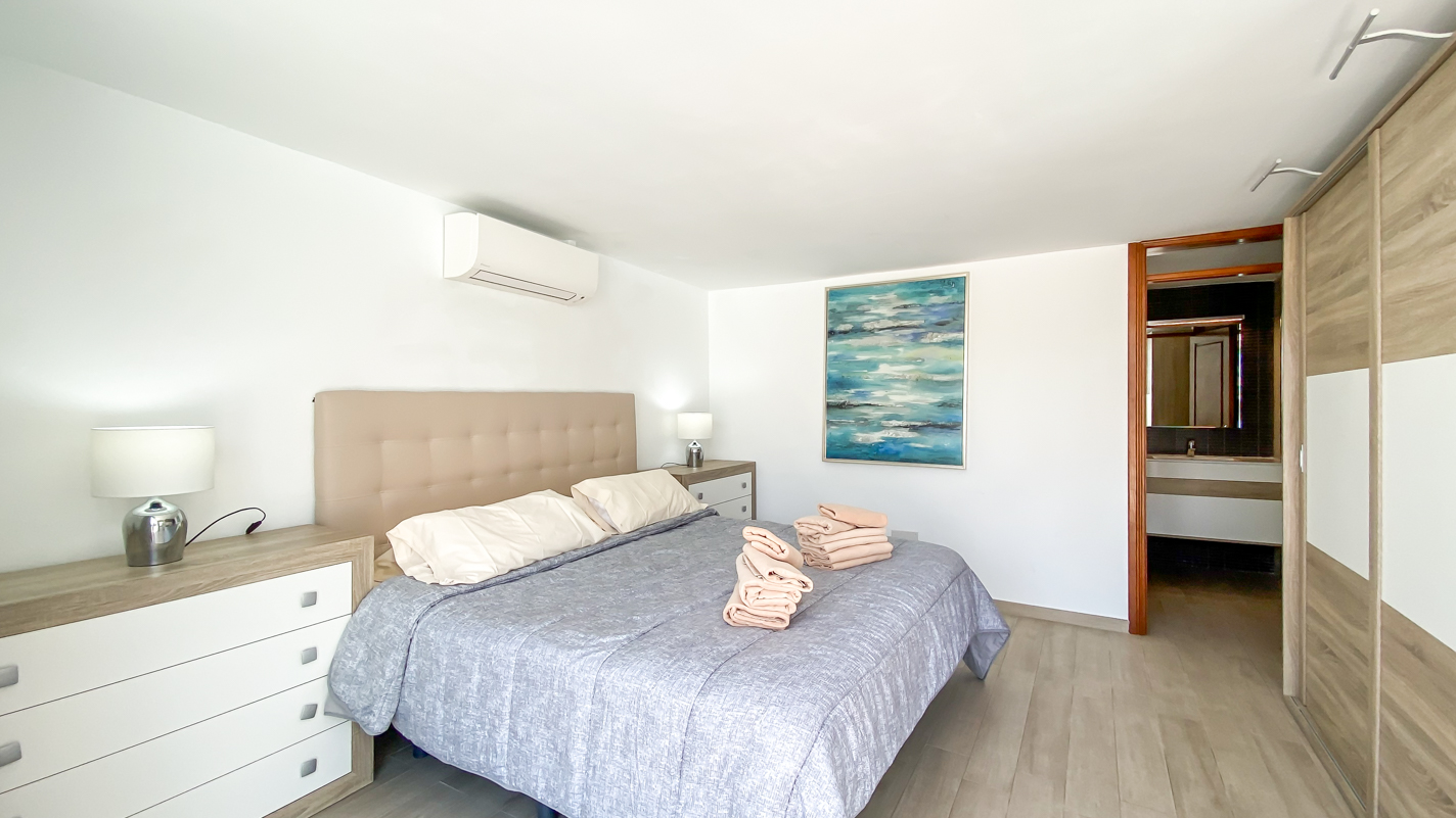 - Puerto Del Carmen - Roper Properties