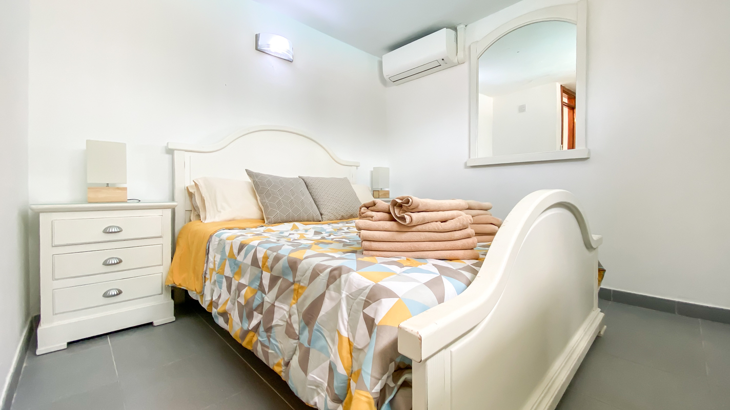 - Puerto Del Carmen - Roper Properties