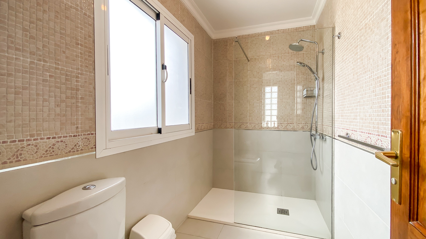 - Puerto Del Carmen - Roper Properties