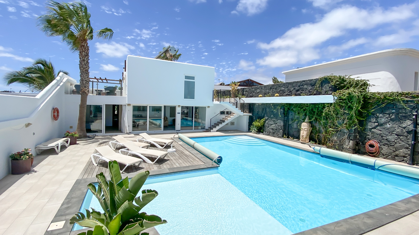 - Puerto Del Carmen - Roper Properties