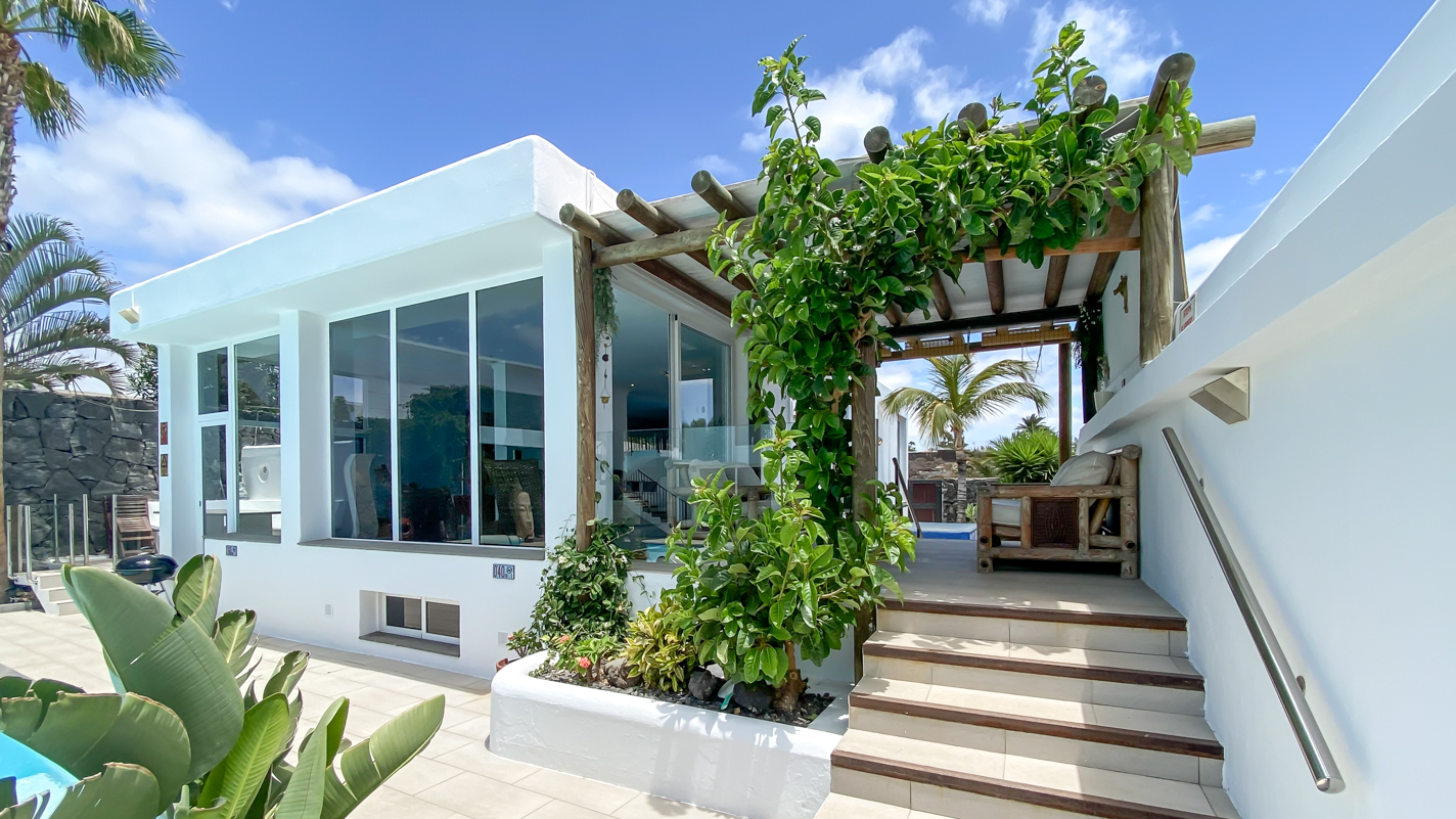 - Puerto Del Carmen - Roper Properties