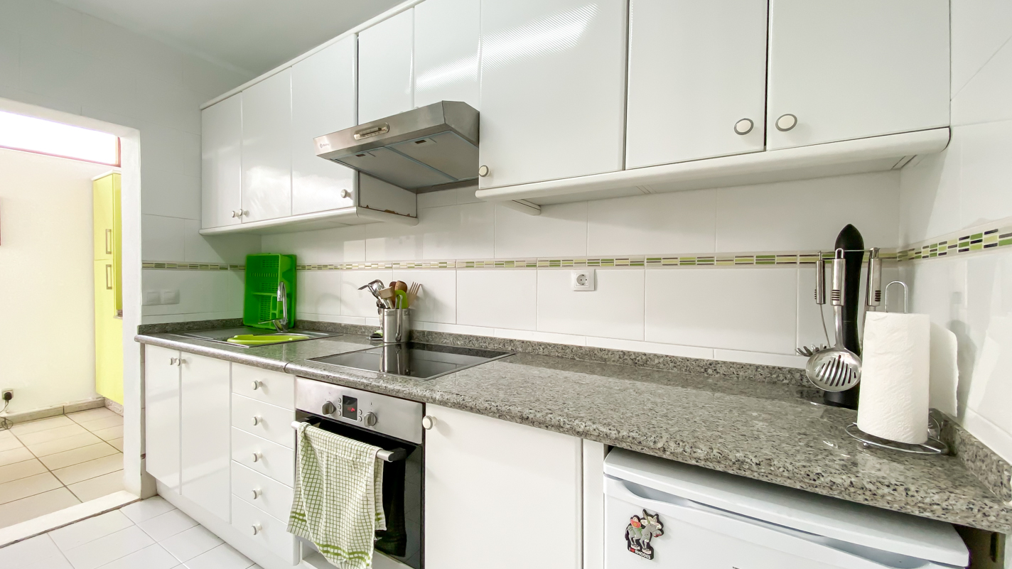 - Tías - Roper Properties