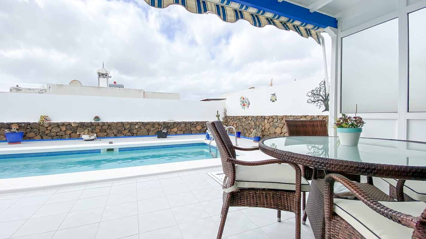 - Tías - Roper Properties