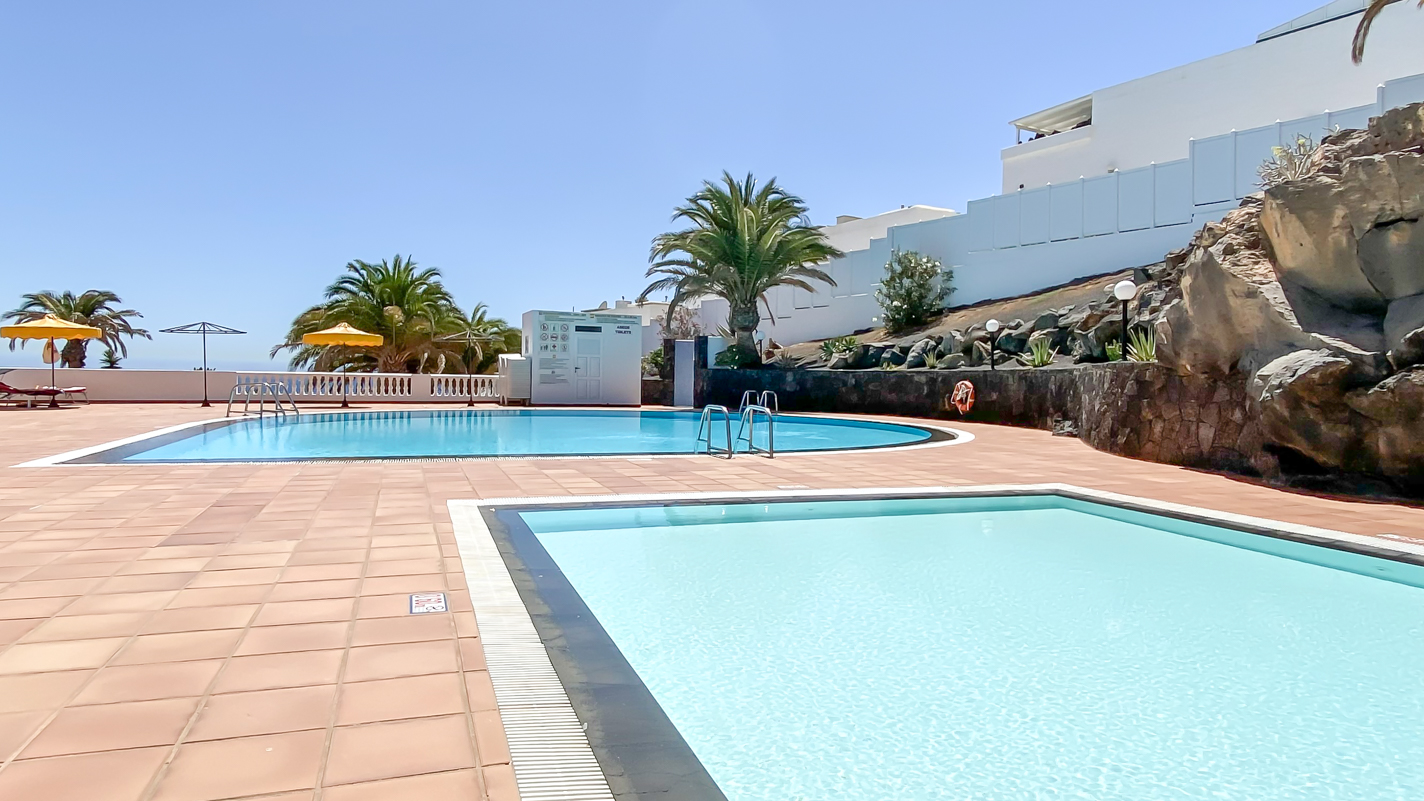 Caleton Blanco - Puerto Del Carmen - Roper Properties