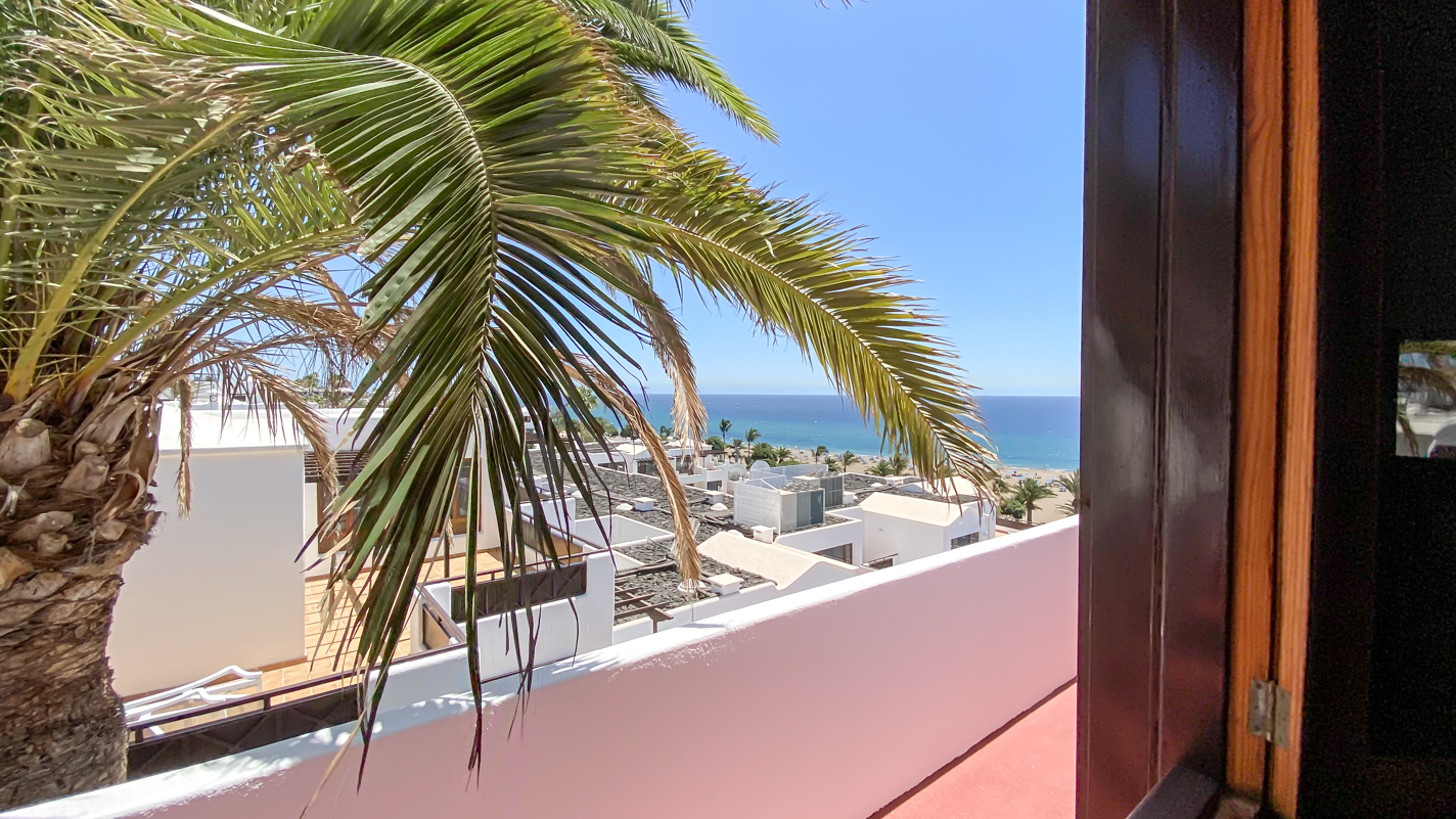 Caleton Blanco - Puerto Del Carmen - Roper Properties