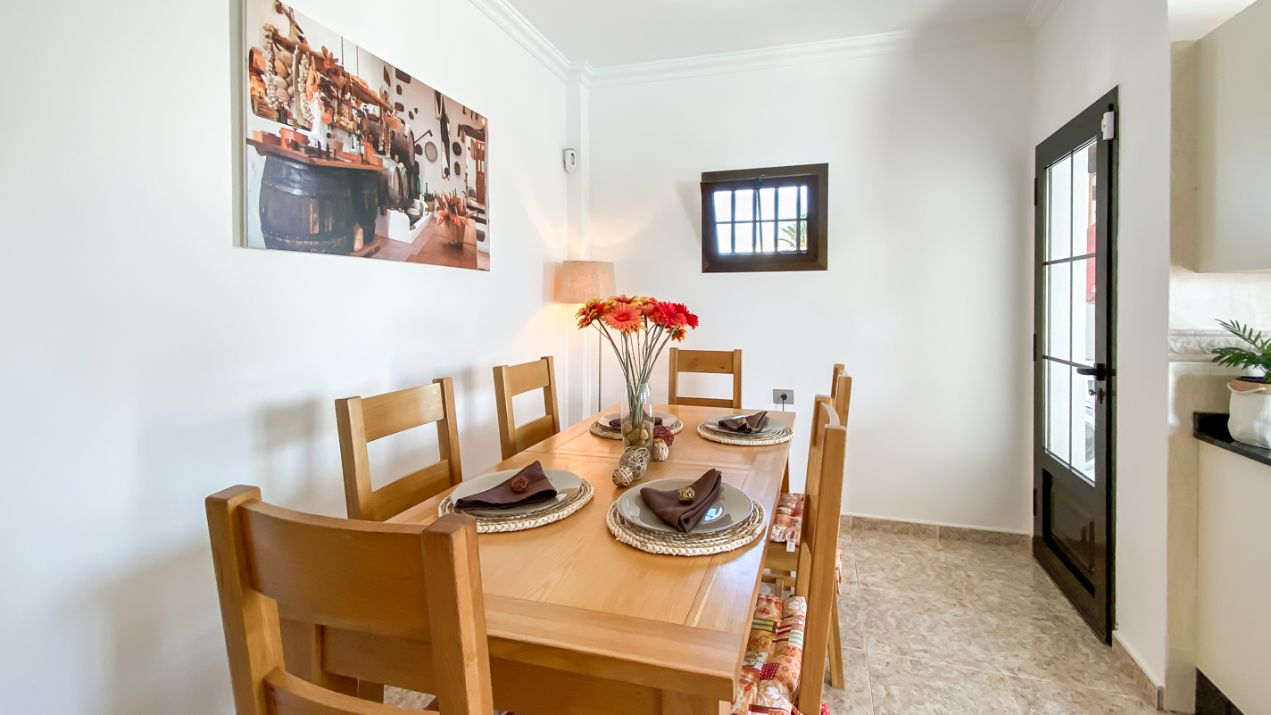 - Puerto Del Carmen - Roper Properties