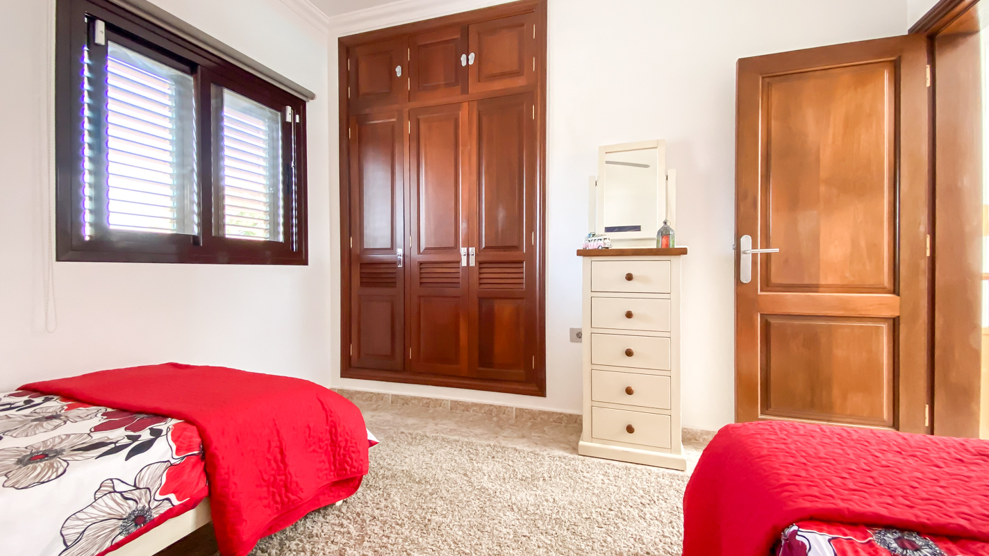 - Puerto Del Carmen - Roper Properties