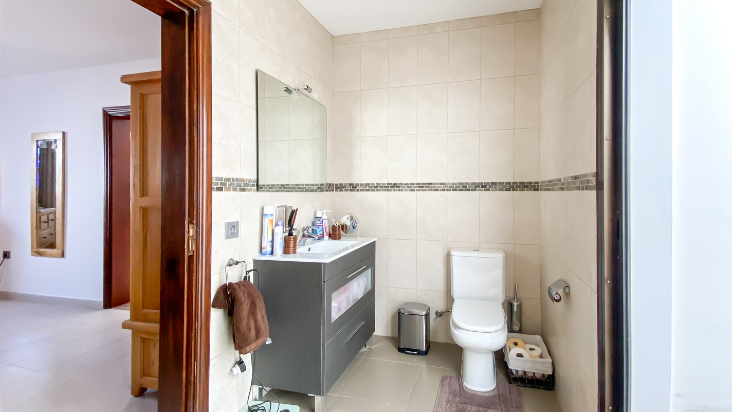 - Puerto Del Carmen - Roper Properties