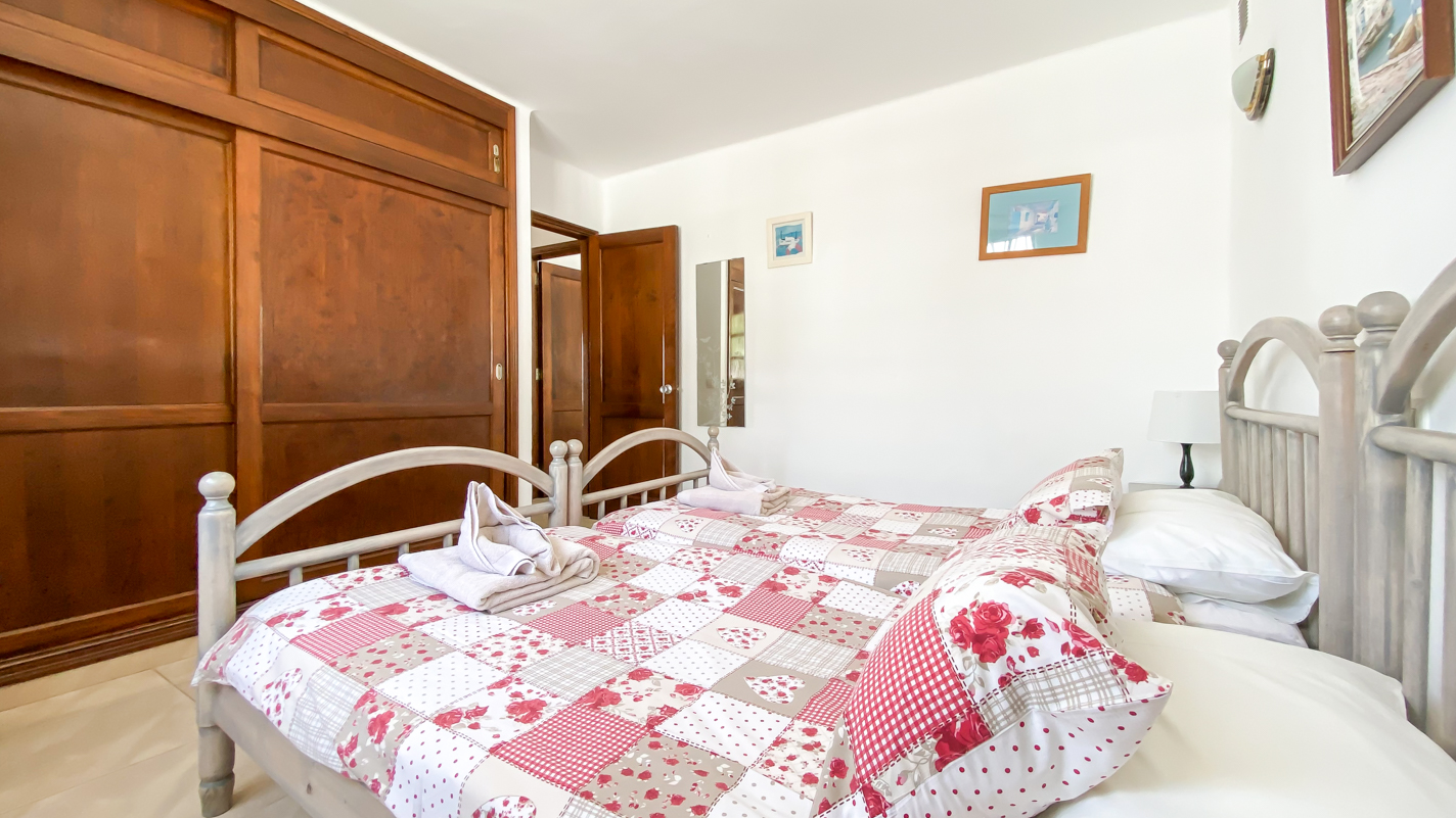 Oasis San Antonio - Puerto Del Carmen - Roper Properties
